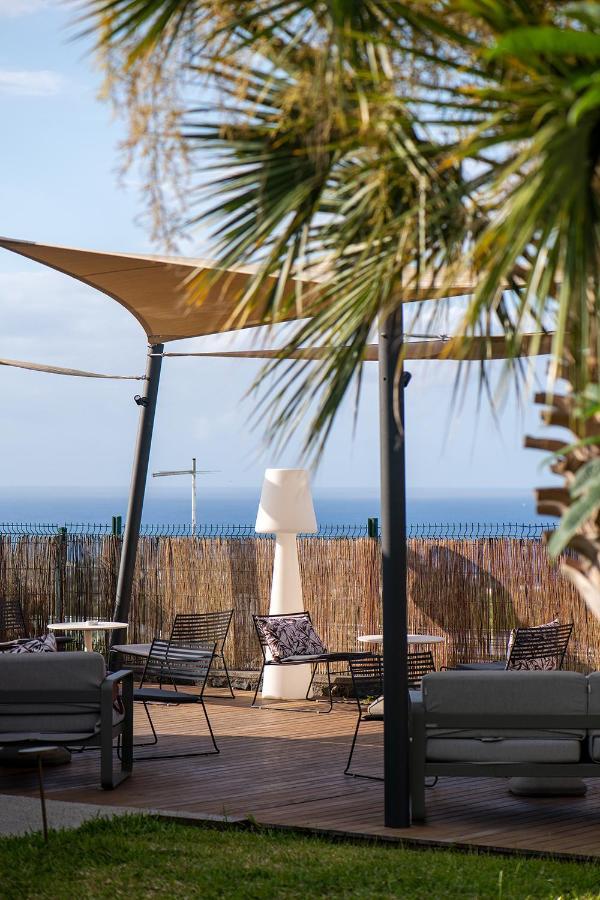Latitude 21 Hotel Saint-Gilles Les Bains Exterior photo